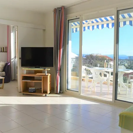 Apartment T3 Avec Terrasse Et Garage - Proche Centre-ville - Fr-1-251-25 Le Lavandou